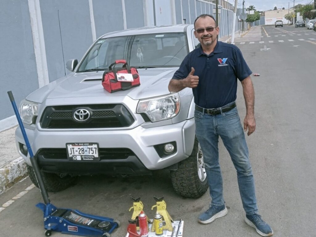 Used Car Profesional Mechanic Inspection